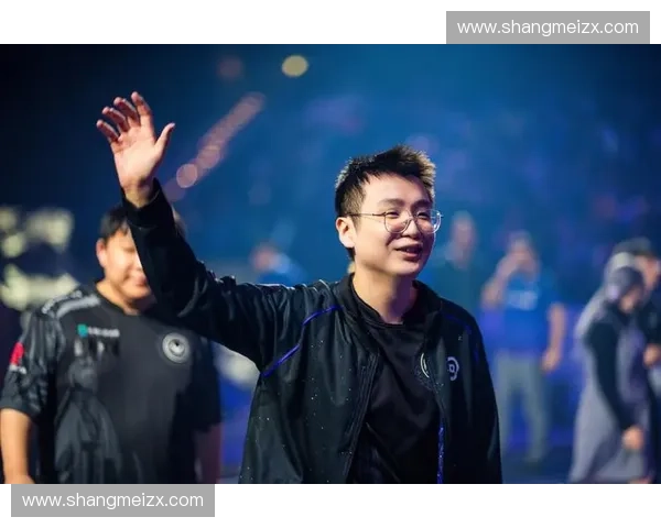 《深入解析Dota2竞技生态与玩家文化：从游戏机制到全球赛事发展》